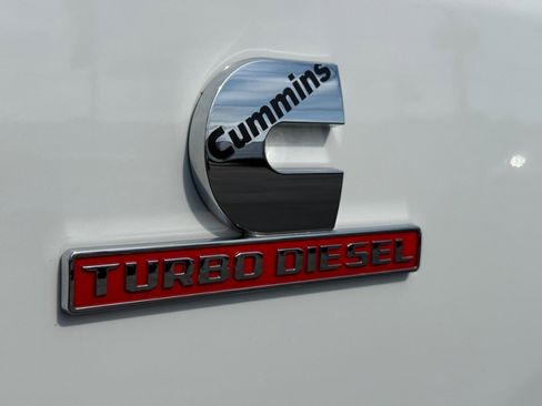 Used 2024 RAM 3500 Big Horn image 39