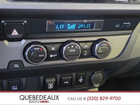 Used 2022 Toyota Tacoma TRD Off-Road RWD image 15
