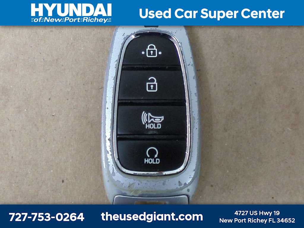 Used 2022 Hyundai Santa Fe SEL w/ Cargo Package AWD/4WD image 32