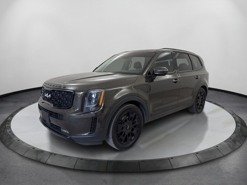 Used 2022 Kia Telluride SX w/ Nightfall Edition Package AWD/4WD image 1
