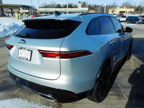 Used 2021 Jaguar F-PACE S image 5