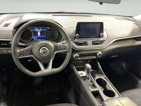 Used 2021 Nissan Altima 2.5 SV FWD image 20