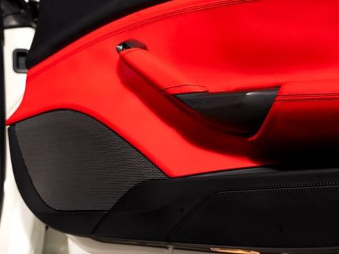 Used 2018 Ferrari 488 Spider RWD image 66