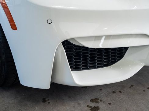 Used 2020 BMW M4 Convertible w/ Competition Package image 21