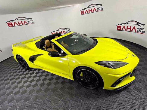 Used 2022 Chevrolet Corvette Stingray Preferred Cpe w/ Z51 Performance Package RWD image 19