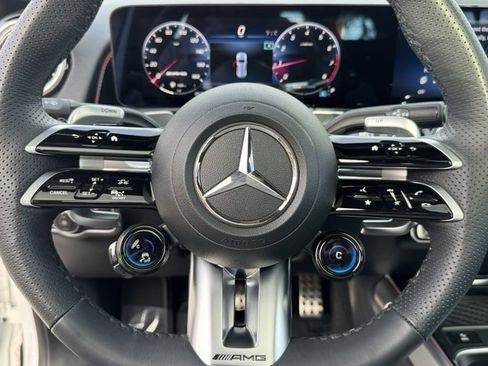 Used 2024 Mercedes-Benz GLB 35 AMG 4MATIC image 24