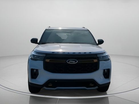 New 2026 Ford Explorer Tremor image 6