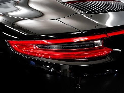 Used 2018 Porsche 911 Targa 4S AWD/4WD image 34