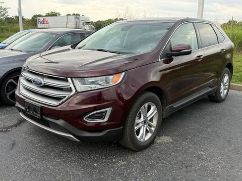 Used 2018 Ford Edge SEL w/ Equipment Group 201A FWD image 3