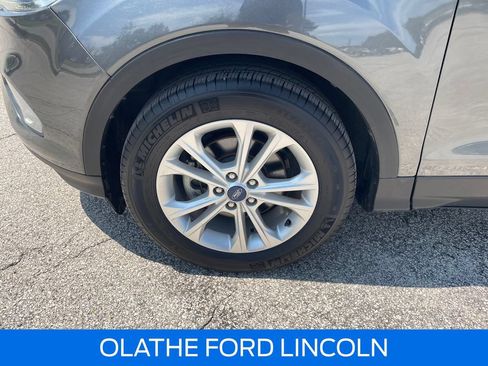 Certified 2019 Ford Escape SE FWD image 27