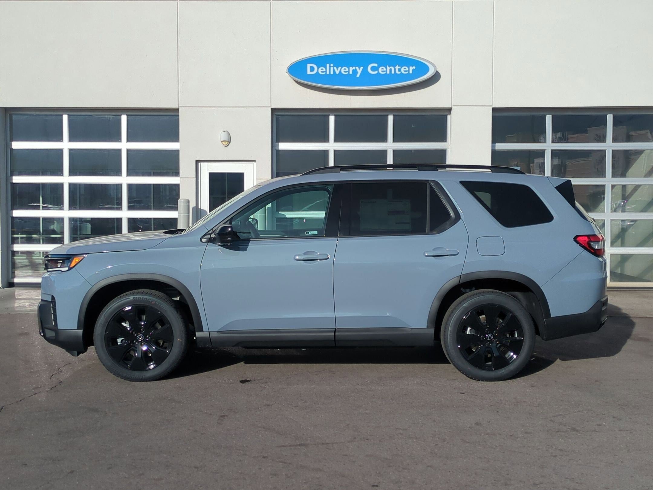New 2026 Honda Pilot Black Edition image 8