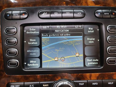 Used 2010 Bentley Continental GT Speed w/ Convenience Specification Pkg image 24