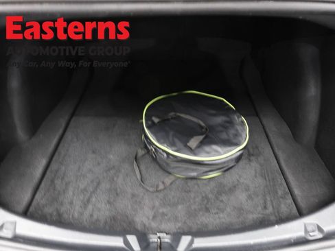 Used 2023 Tesla Model 3 Standard Range RWD image 9
