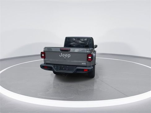 Used 2021 Jeep Gladiator Overland w/ Popular Equipment Package image 10
