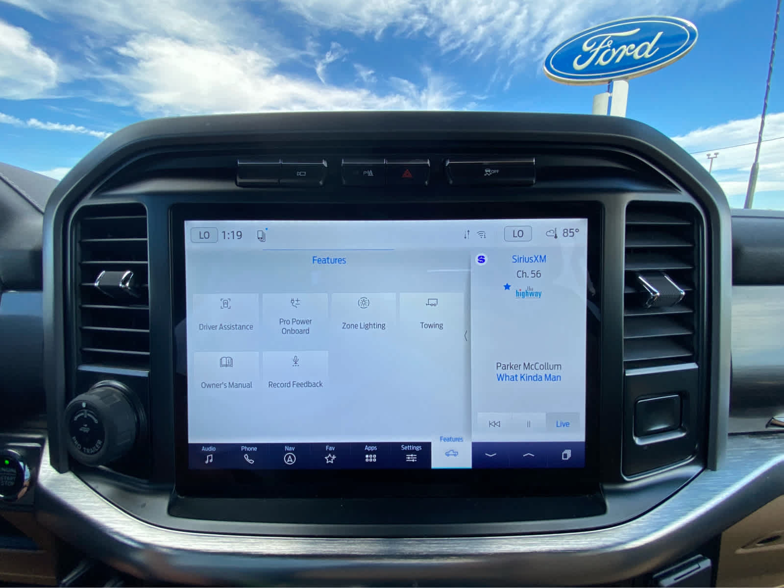 Used 2022 Ford F150 Lariat AWD/4WD image 35