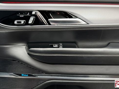 Used 2022 Jeep Grand Wagoneer Series I image 23