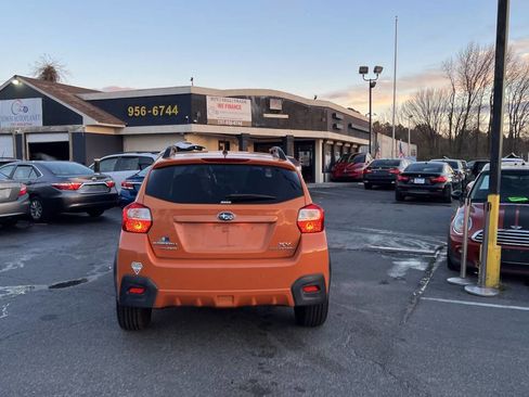 Used 2013 Subaru Crosstrek 2.0i Premium image 7