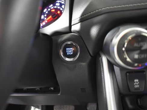 Used 2021 Toyota RAV4 XLE w/ XLE Grade Weather Package image 18