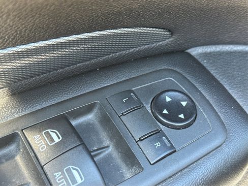 Used 2020 Dodge Durango GT image 39