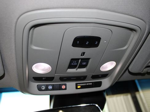 Used 2015 Cadillac CTS Luxury RWD image 26