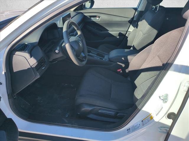 Used 2025 Honda Accord LX image 15