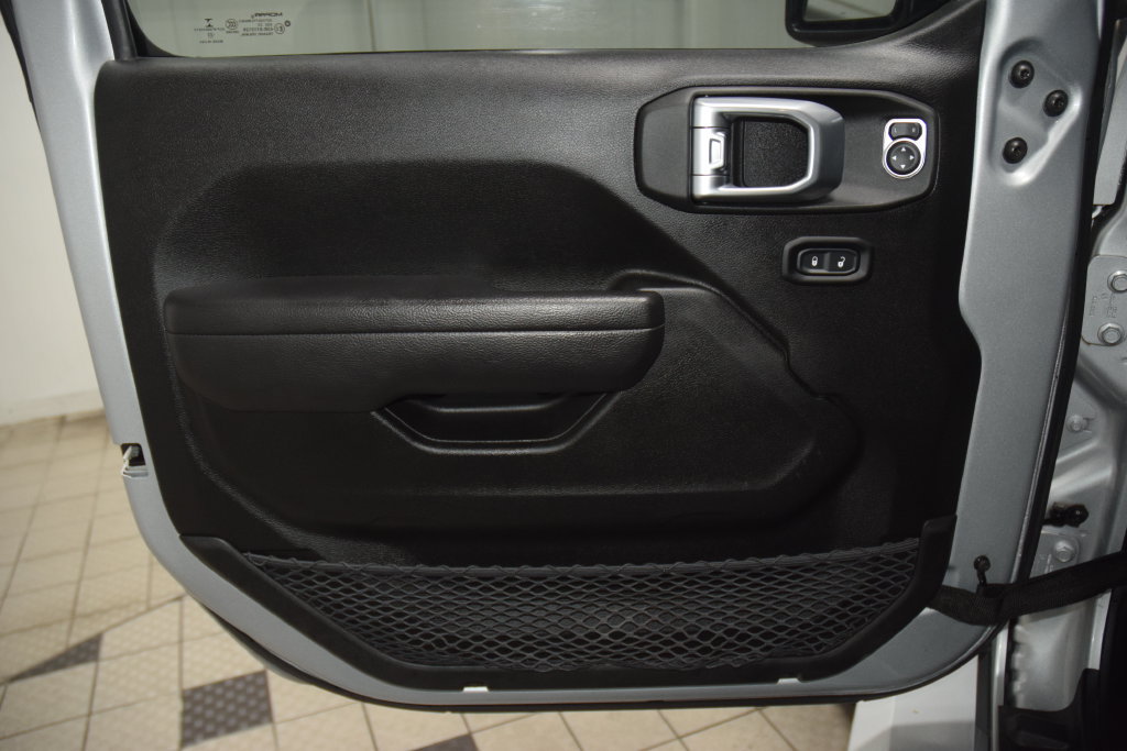 Used 2022 Jeep Wrangler Unlimited Sport w/ Sun And Sound Package AWD/4WD image 45