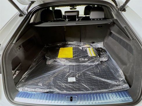 New 2026 Audi Q8 Premium Plus image 26