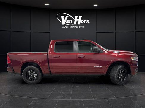 Used 2025 RAM 1500 Big Horn AWD/4WD image 8