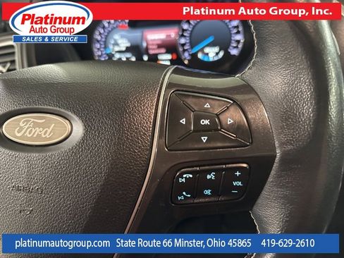 Used 2019 Ford Explorer Platinum image 17