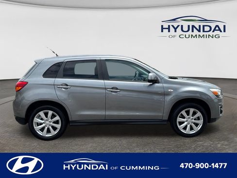 Used 2015 Mitsubishi Outlander Sport ES FWD image 9