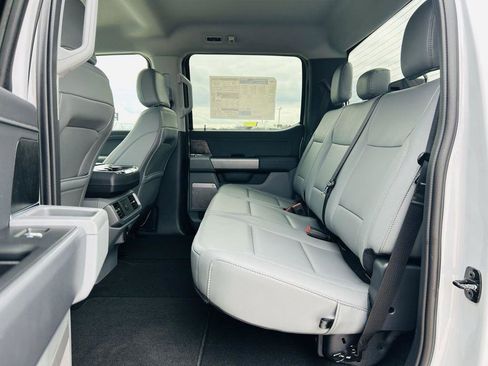 New 2025 Ford F150 Lightning Flash image 31