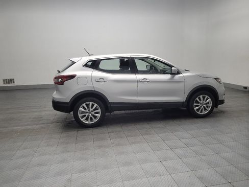 Used 2021 Nissan Rogue Sport S image 10