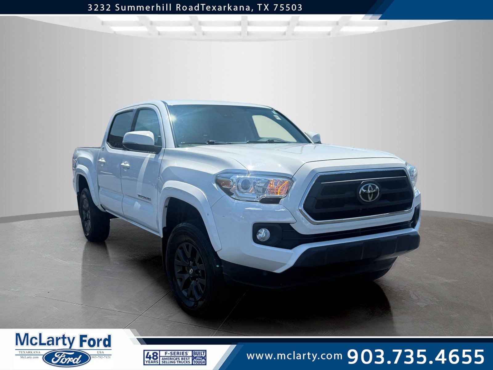 Used 2023 Toyota Tacoma SR5 w/ Technology Package AWD/4WD image 1