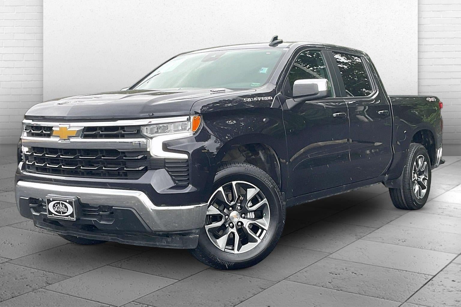 Used 2024 Chevrolet Silverado 1500 LT AWD/4WD image 13