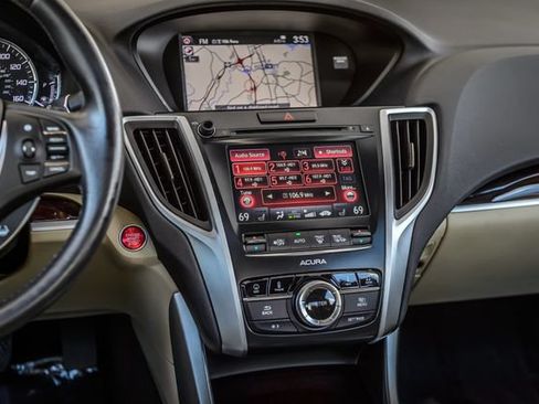 Used 2017 Acura TLX V6 w/ Technology Package FWD image 32