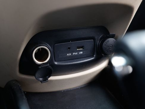 Used 2011 Kia Soul ! image 40