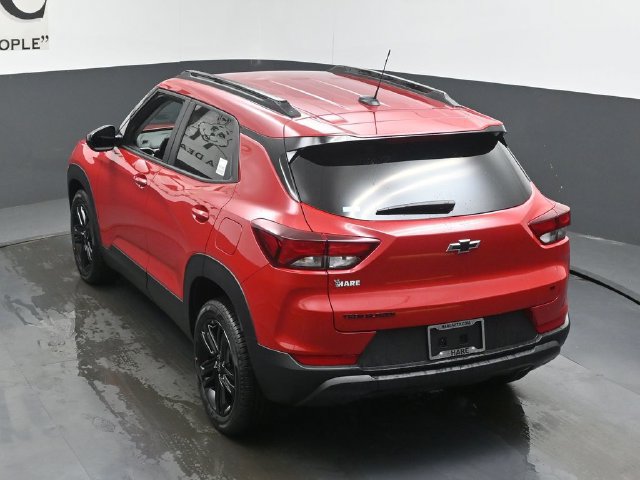 New 2026 Chevrolet TrailBlazer LT w/ Midnight Edition FWD image 19