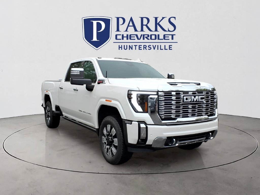 Used 2025 GMC Sierra 2500 Denali w/ Denali Reserve Package AWD/4WD image 1