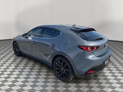 Used 2025 MAZDA MAZDA3 2.5 S Hatchback w/ Premium Pkg image 7
