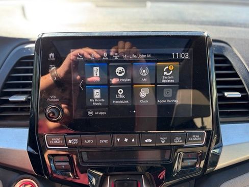 Used 2018 Honda Odyssey EX-L image 18