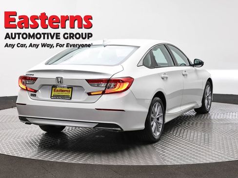 Used 2022 Honda Accord LX image 5
