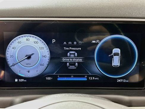 Used 2023 Hyundai Tucson SEL w/ Convenience Package FWD image 17