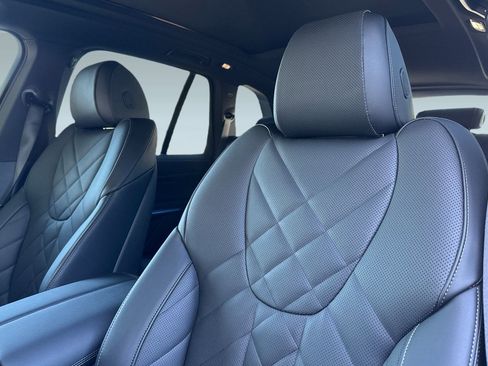 New 2026 BMW X5 xDrive50e image 19