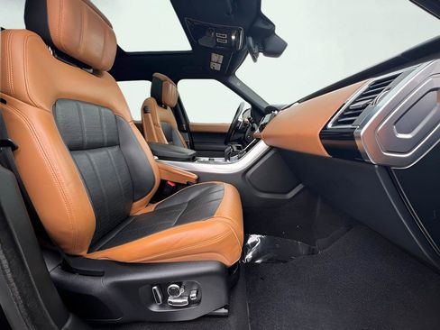 Used 2019 Land Rover Range Rover Sport HSE Dynamic image 34