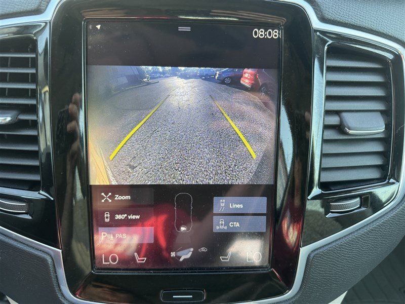 Used 2017 Volvo XC90 T6 Momentum w/ Vision Package AWD/4WD image 22