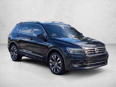 Used 2019 Volkswagen Tiguan SEL Premium R-Line AWD/4WD image 3