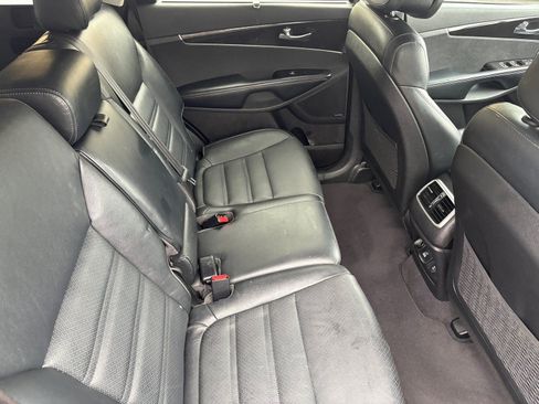 Used 2016 Kia Sorento EX w/ EX Touring Package image 26