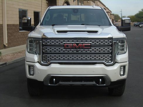 Used 2021 GMC Sierra 2500 Denali w/ Denali Ultimate Package image 5