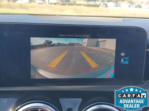 Used 2021 Mercedes-Benz A 35 AMG 4MATIC image 32