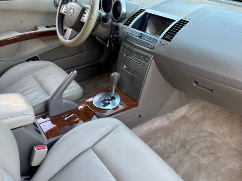 Used 2004 Nissan Maxima 3.5 SL w/ Driver Preferred Pkg FWD image 30